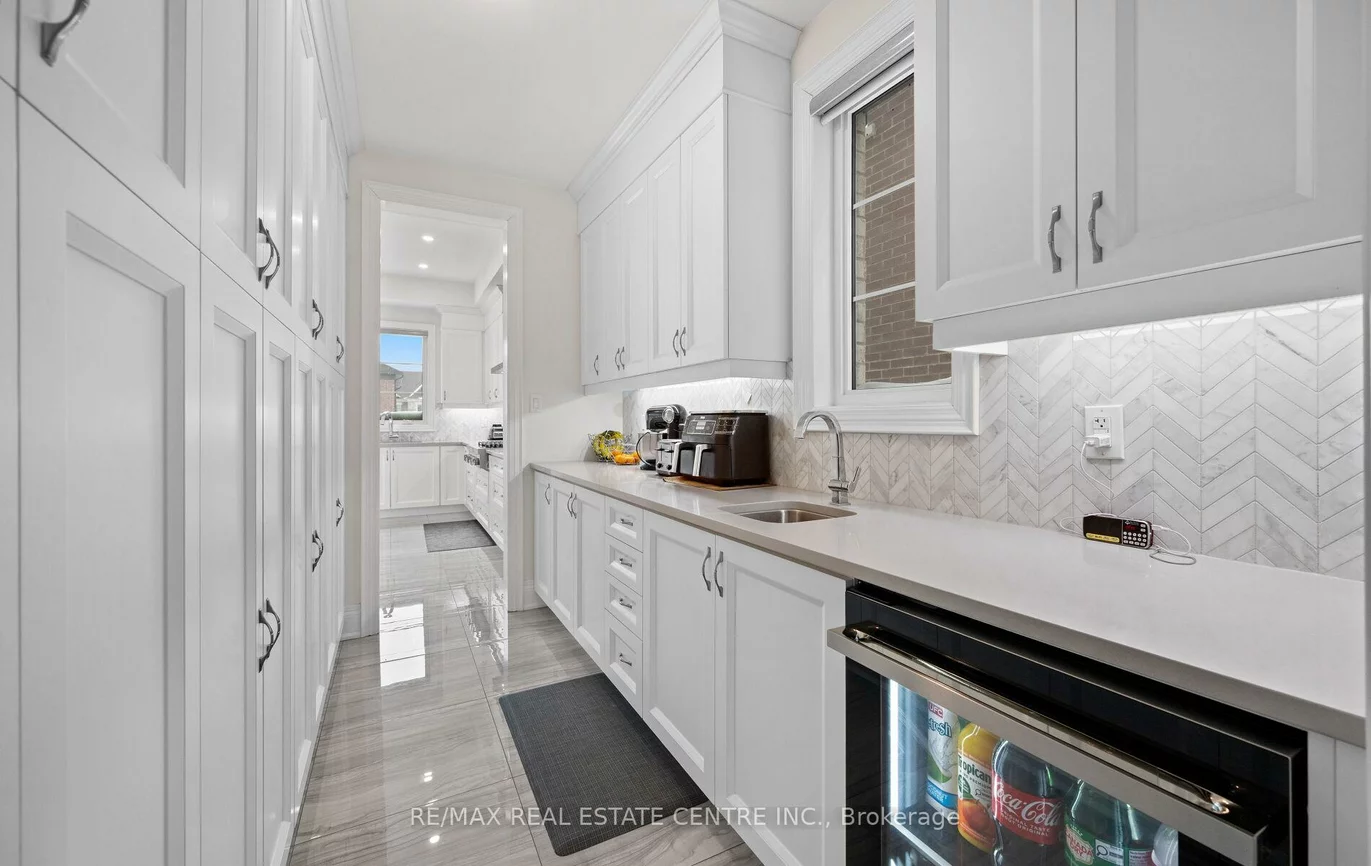 160, Wainfleet, Vellore Village, Vaughan