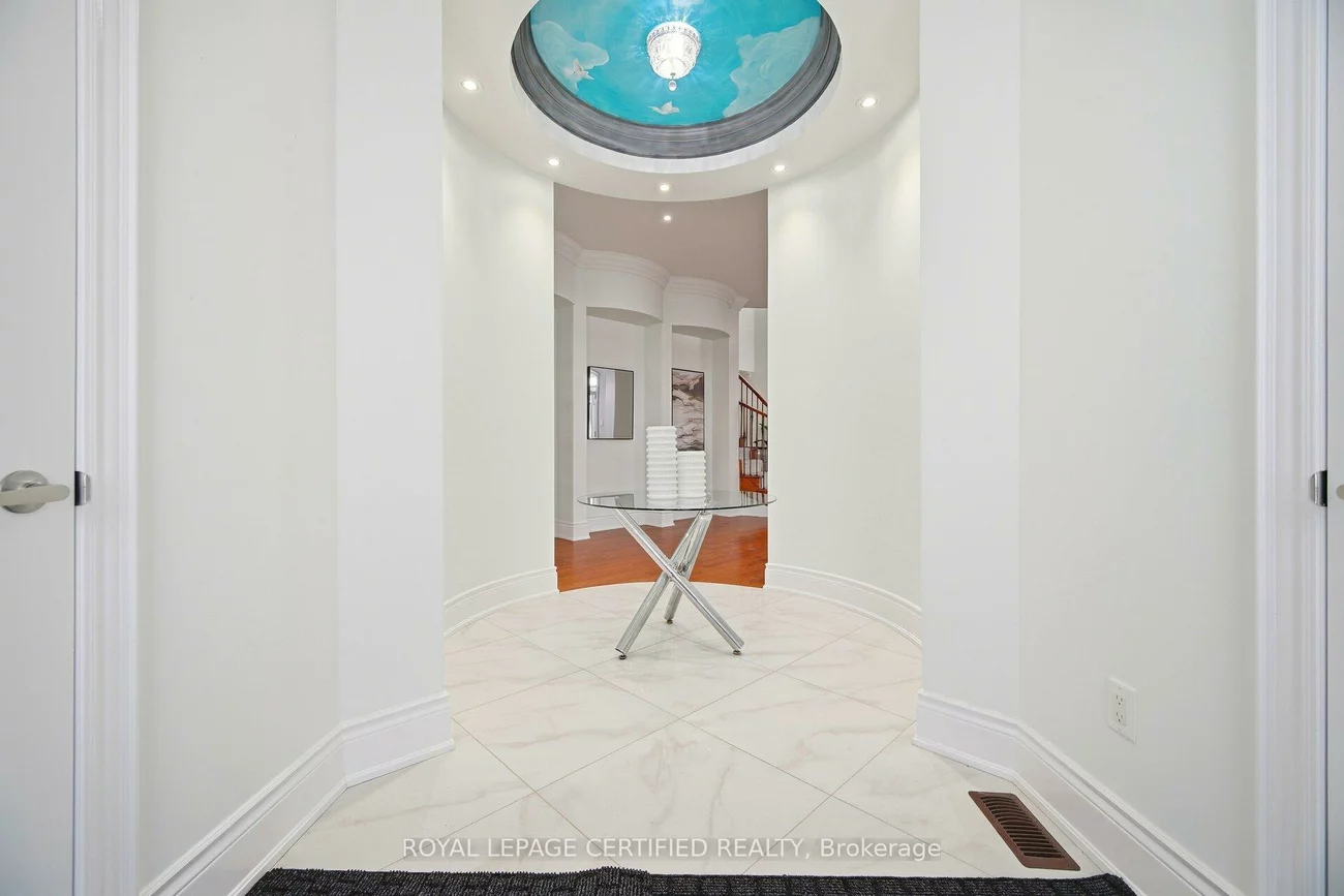 100, Virtue, Vellore Village, Vaughan