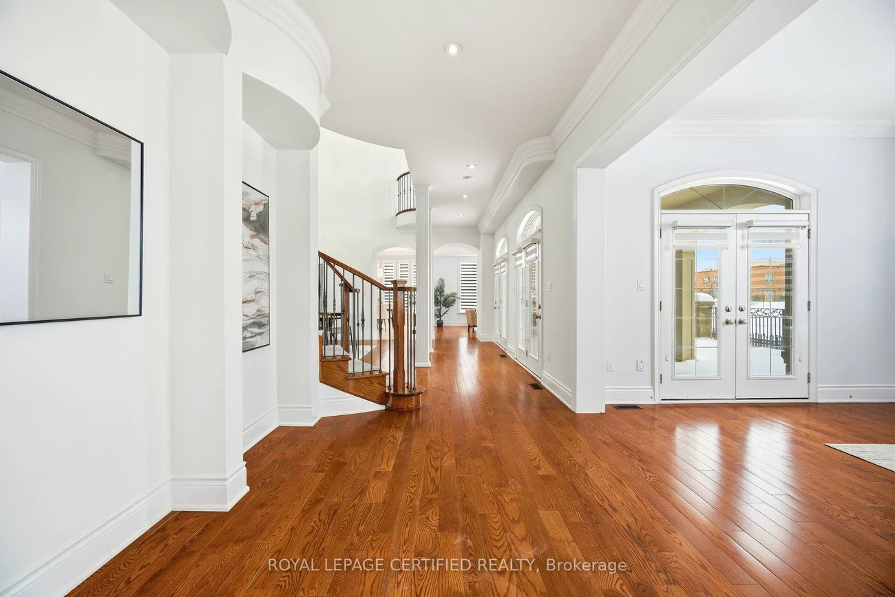 100, Virtue, Vellore Village, Vaughan