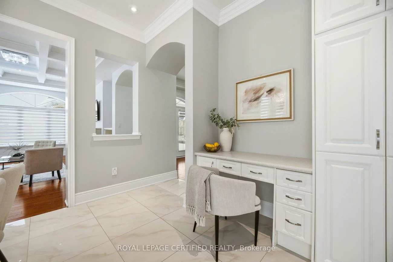 100, Virtue, Vellore Village, Vaughan