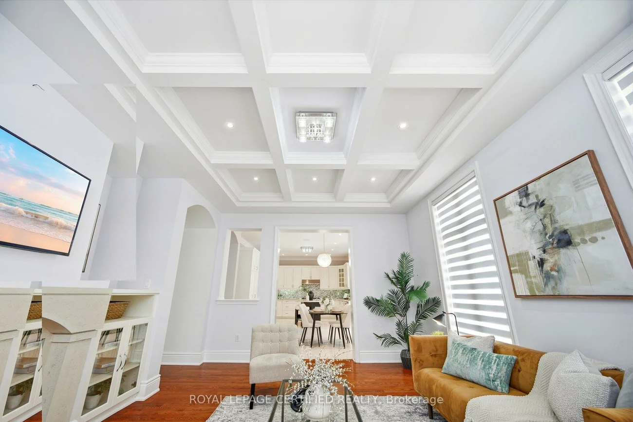 100, Virtue, Vellore Village, Vaughan