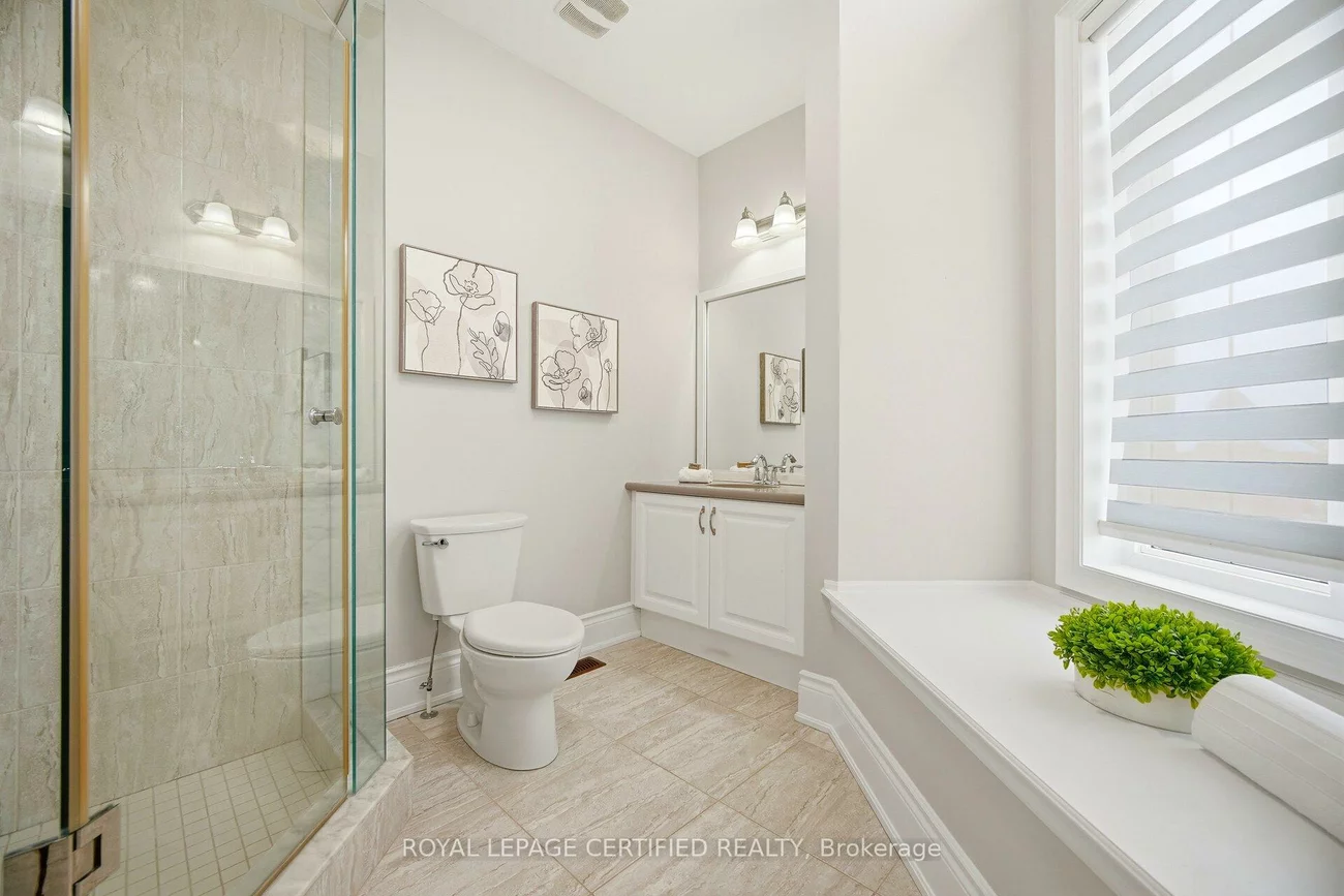 100, Virtue, Vellore Village, Vaughan