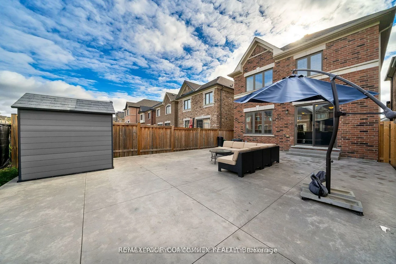 14, Faust, Kleinburg, Vaughan