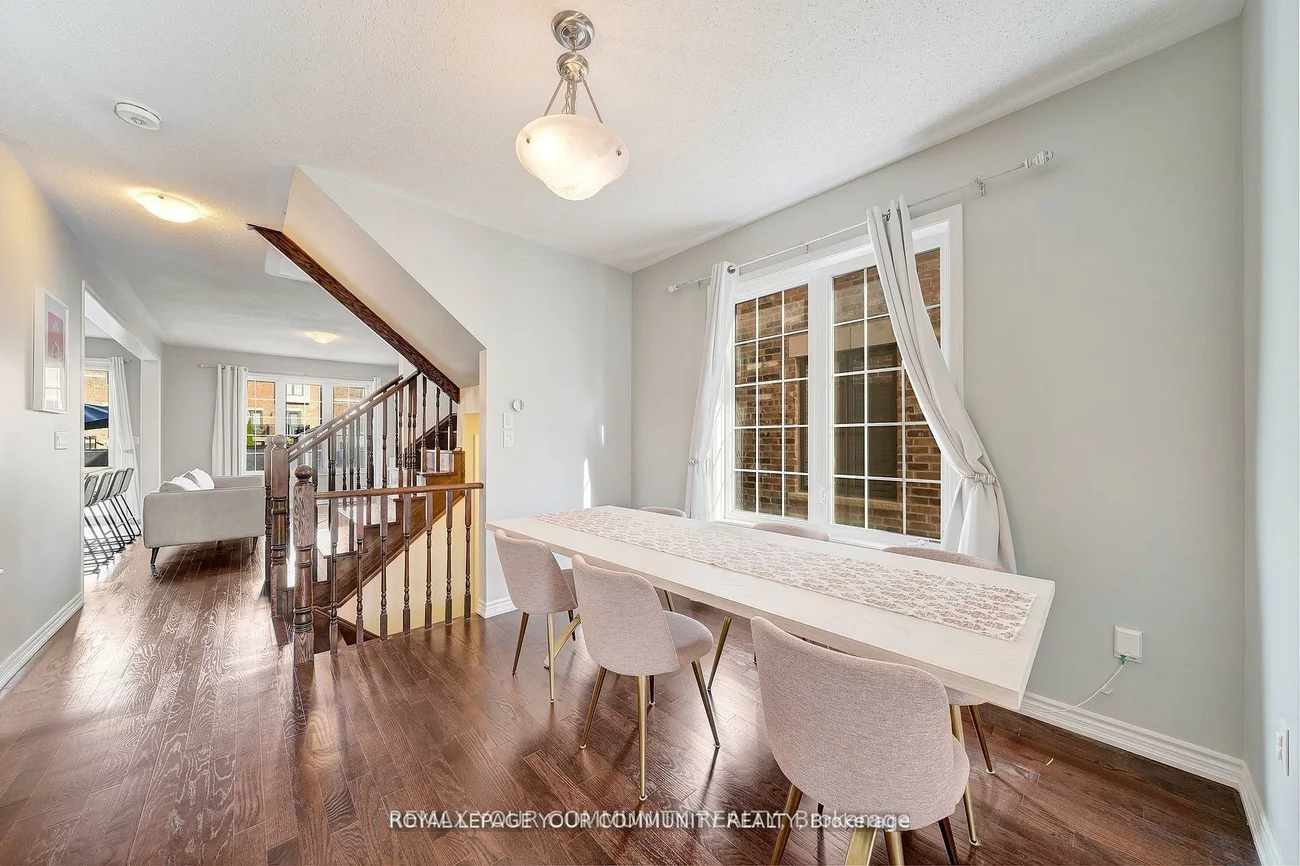 14, Faust, Kleinburg, Vaughan