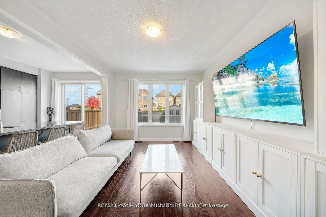 14, Faust, Kleinburg, Vaughan