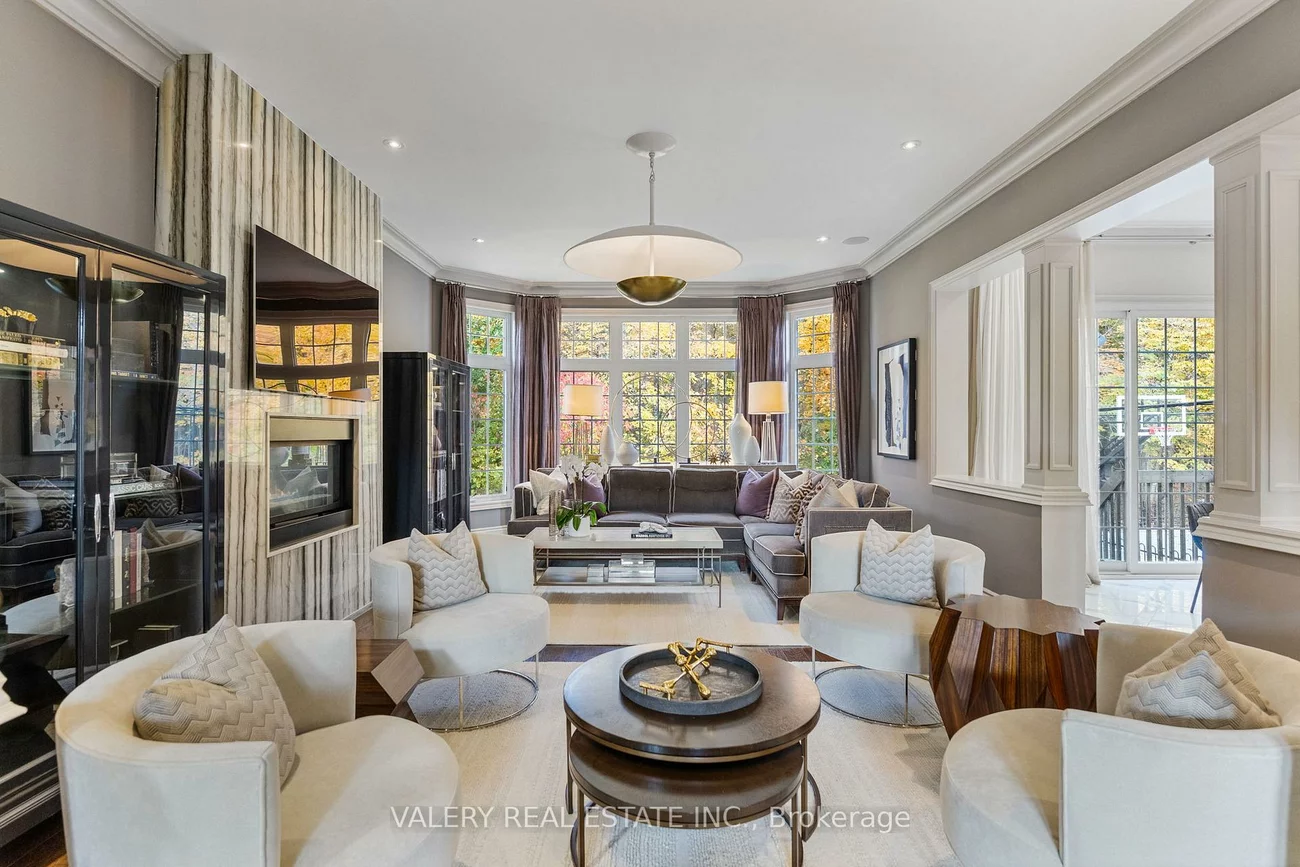 211, Grand Vellore, Vellore Village, Vaughan