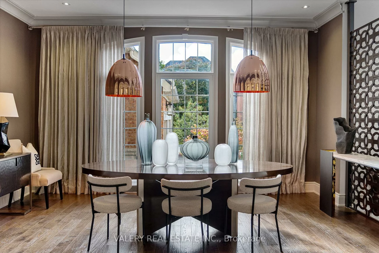 211, Grand Vellore, Vellore Village, Vaughan