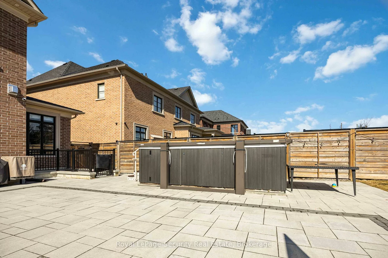 39, Endless, Kleinburg, Vaughan