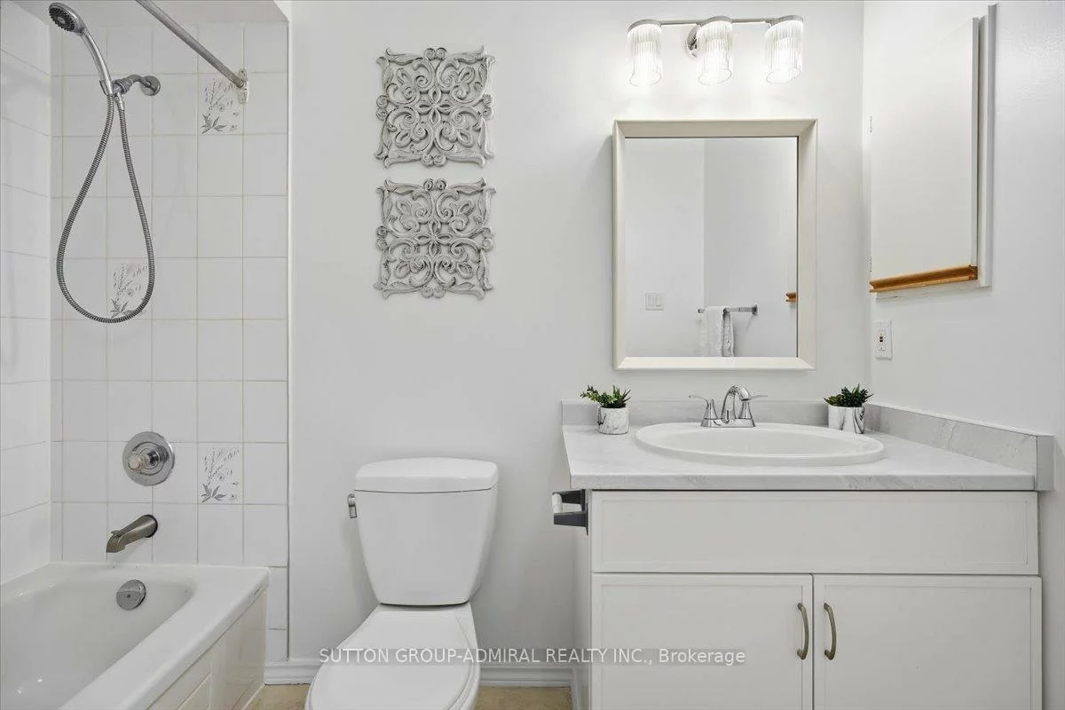 137, Chelwood, Brownridge, Vaughan