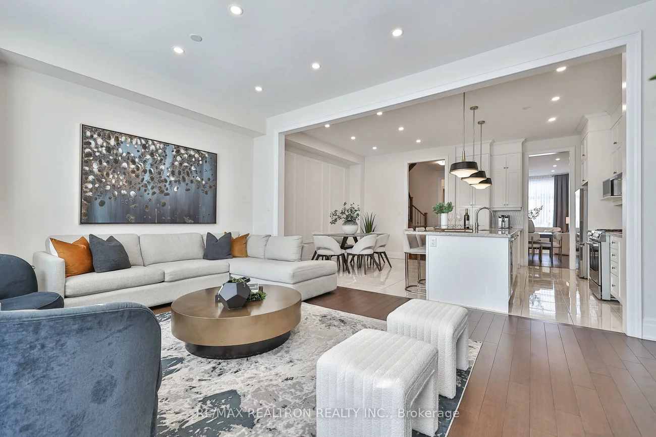 92, Carrville Woods, Patterson, Vaughan