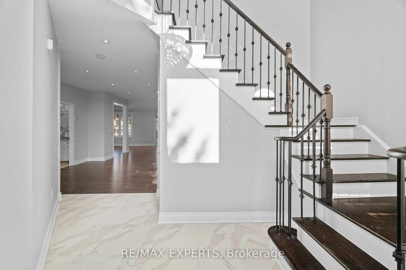 39, Michelle, East Woodbridge, Vaughan