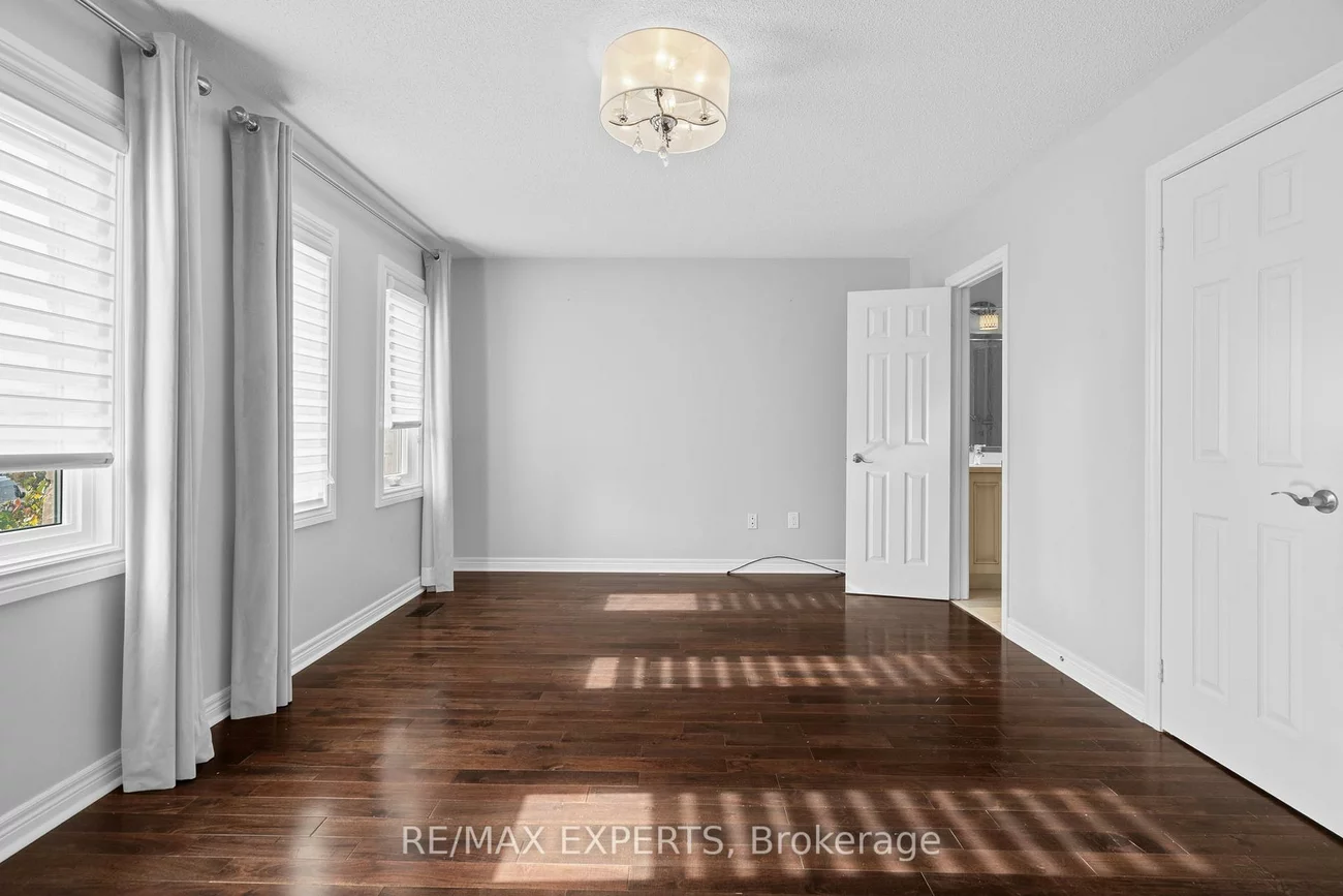 39, Michelle, East Woodbridge, Vaughan