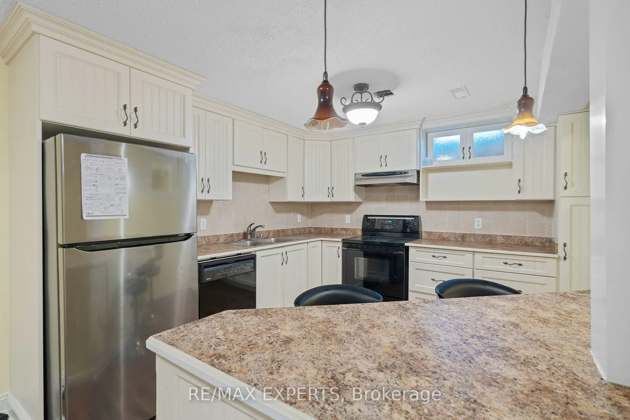 39, Michelle, East Woodbridge, Vaughan