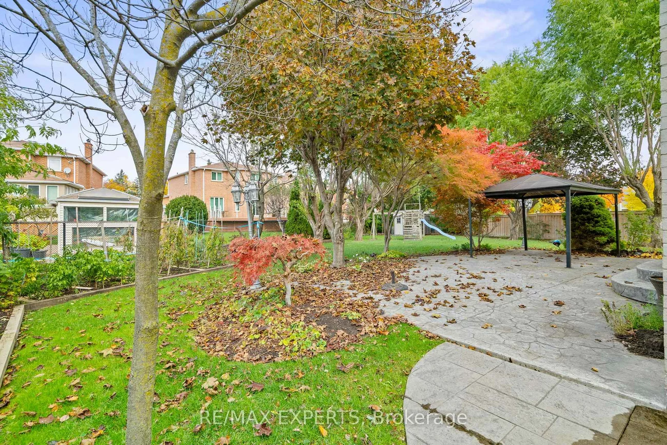 39, Michelle, East Woodbridge, Vaughan