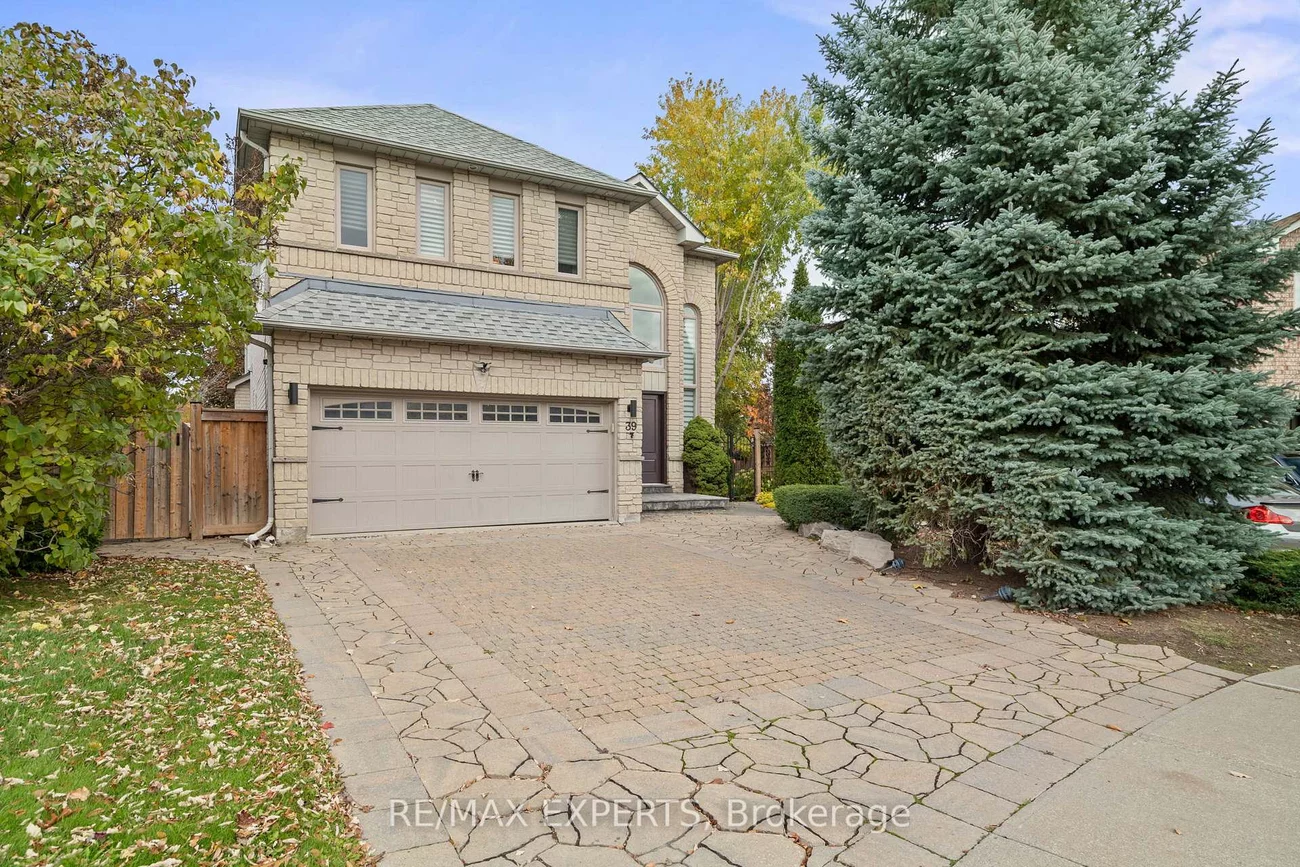 39, Michelle, East Woodbridge, Vaughan
