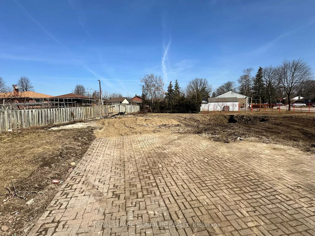 88-A, Hurricane, West Woodbridge, Vaughan