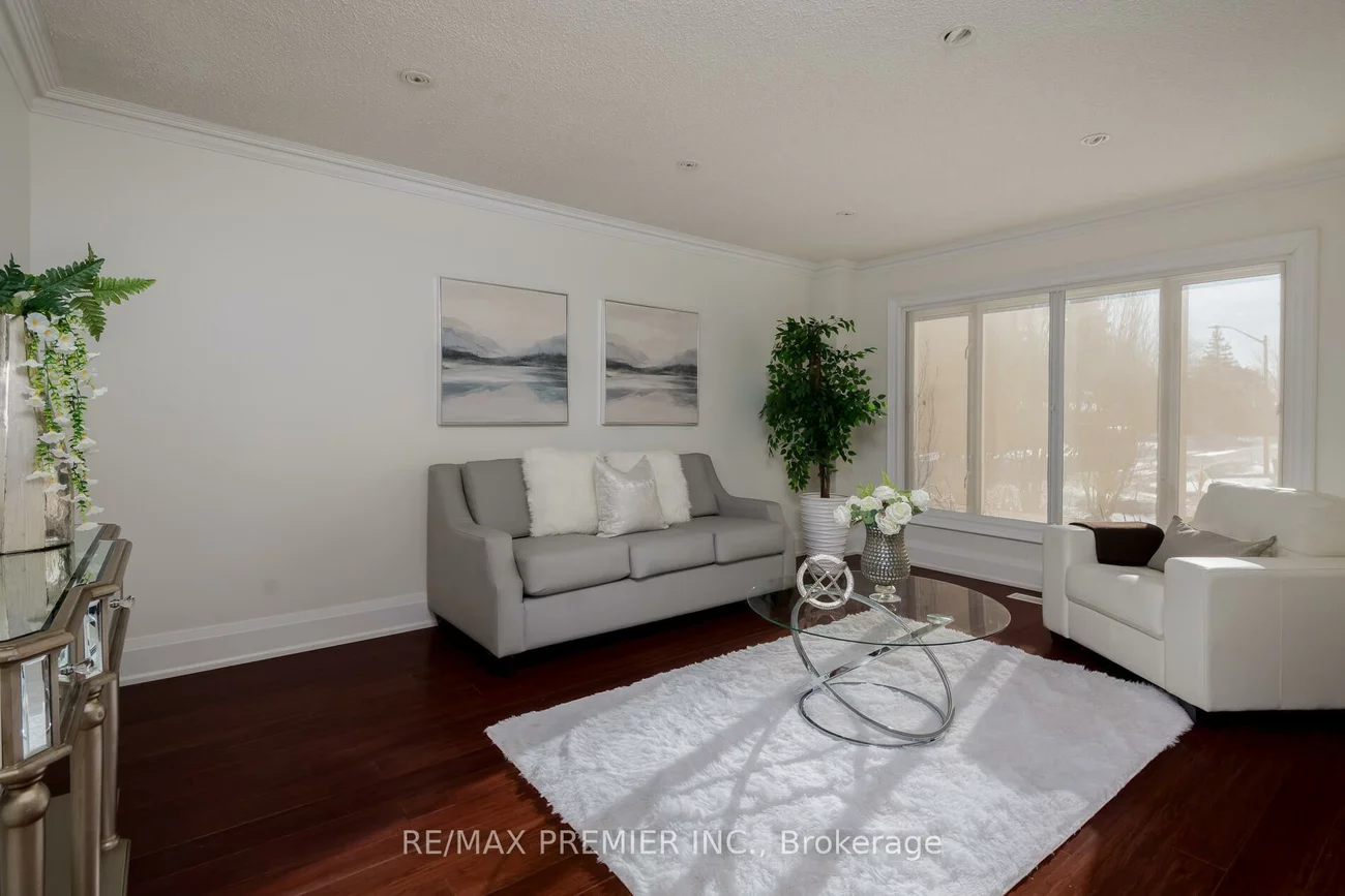 101, Woodgreen, Islington Woods, Vaughan