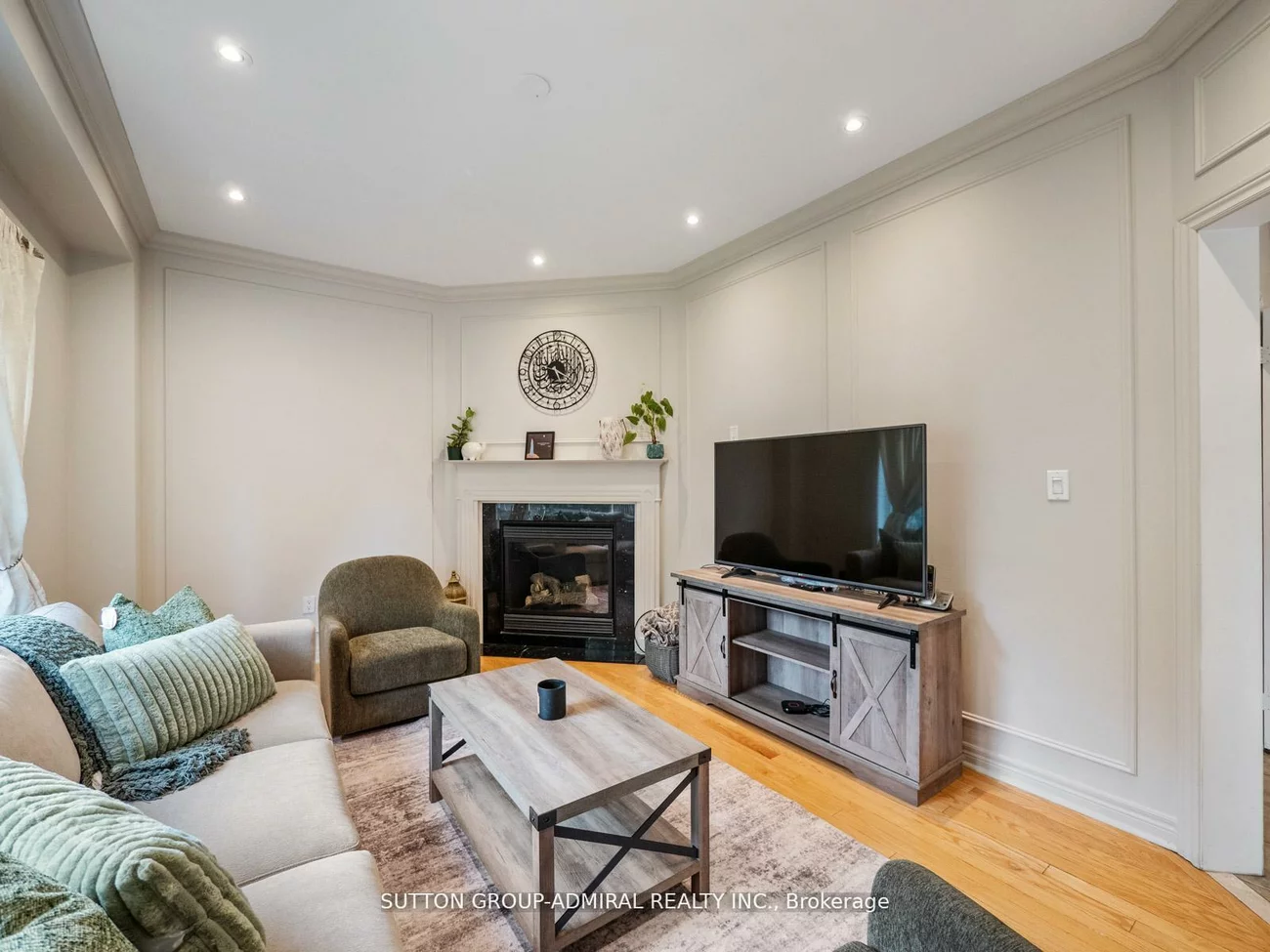 192, Chayna, Patterson, Vaughan