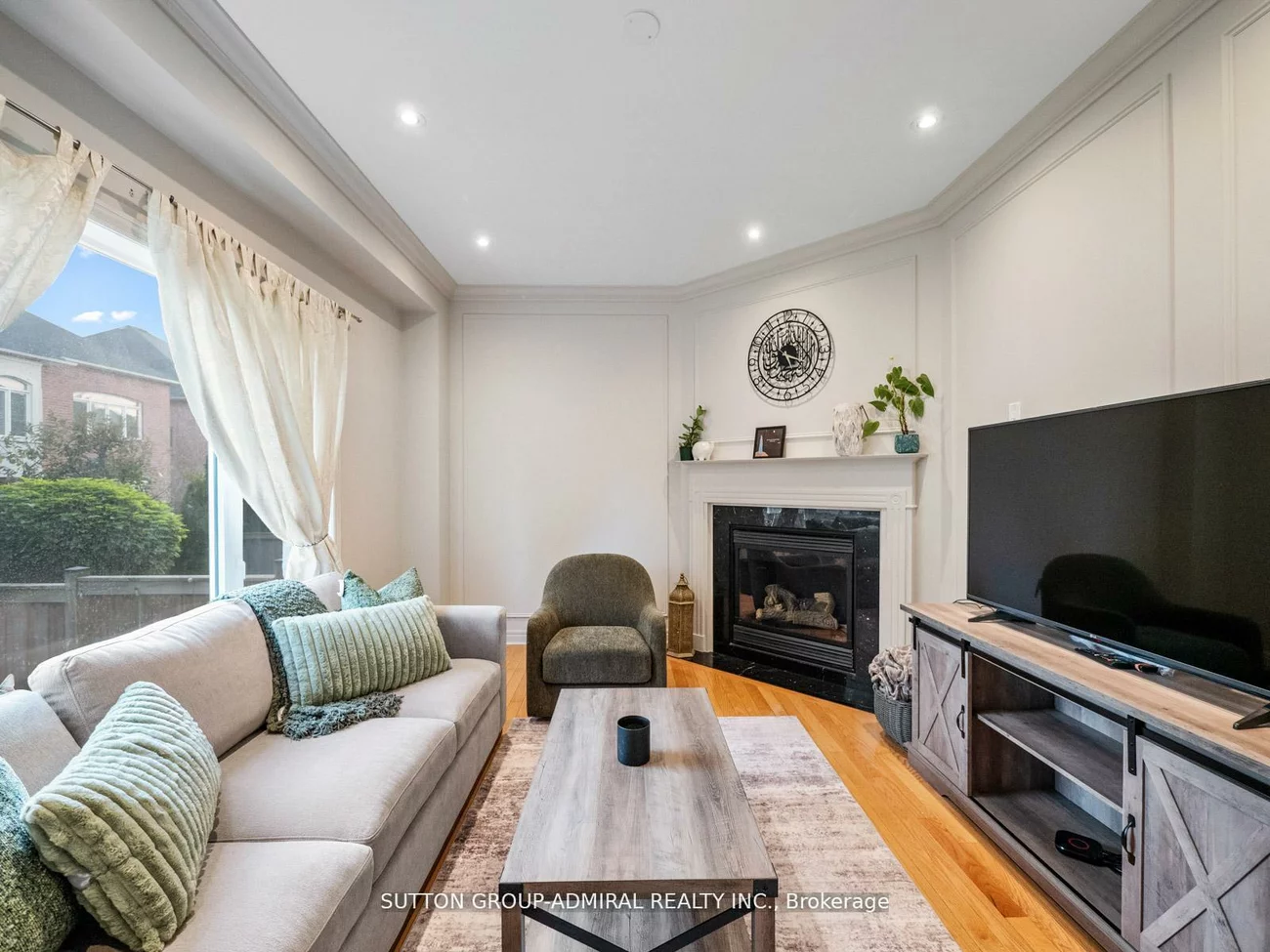 192, Chayna, Patterson, Vaughan