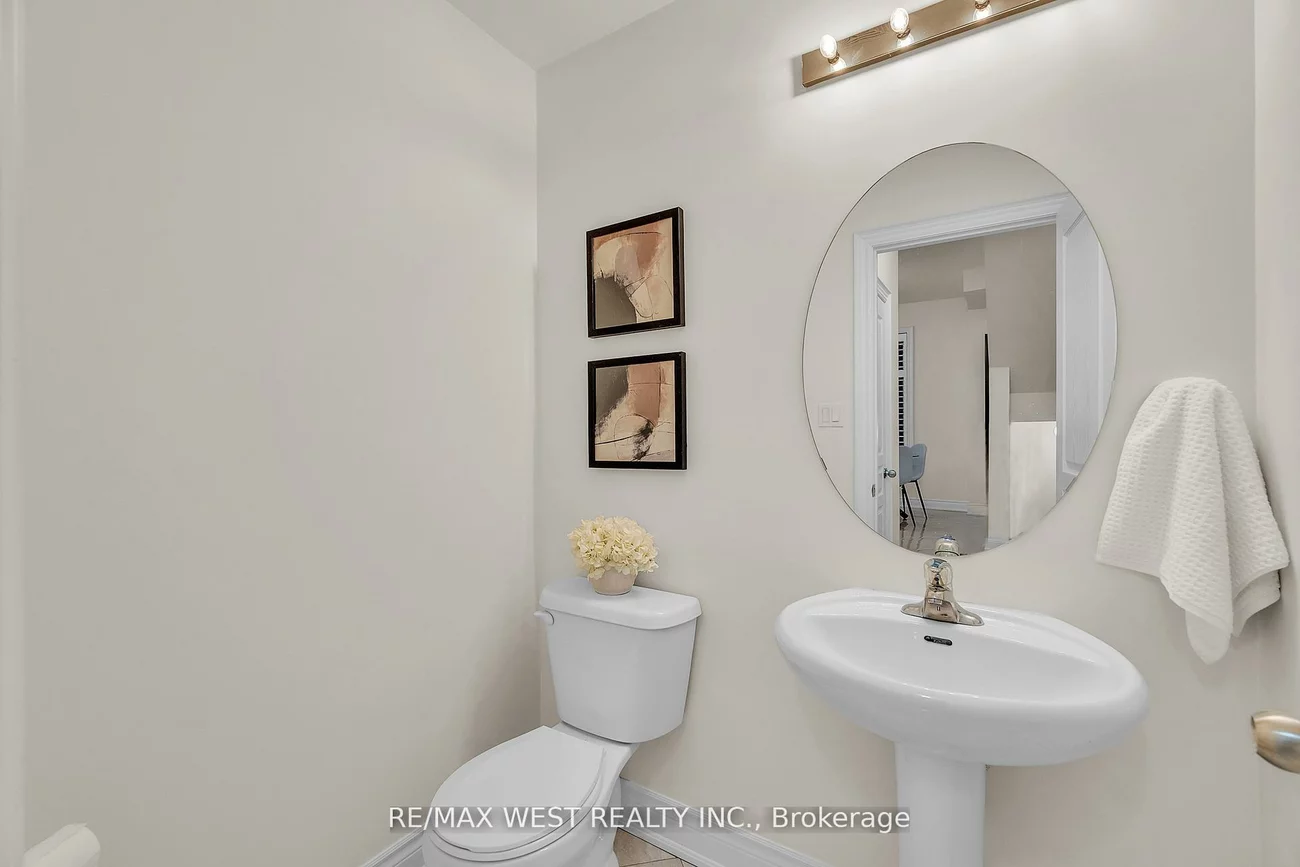 79, Algoma, Kleinburg, Vaughan