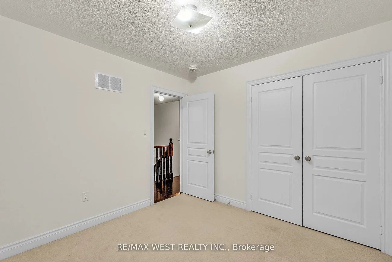 79, Algoma, Kleinburg, Vaughan