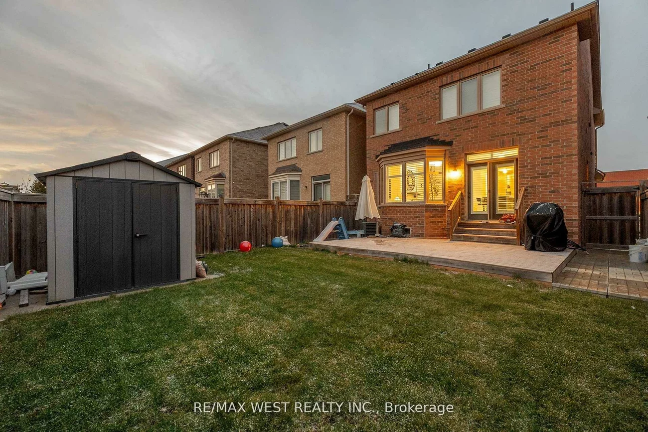 79, Algoma, Kleinburg, Vaughan