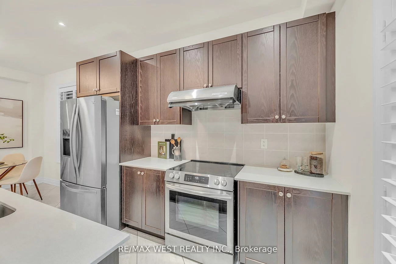 79, Algoma, Kleinburg, Vaughan