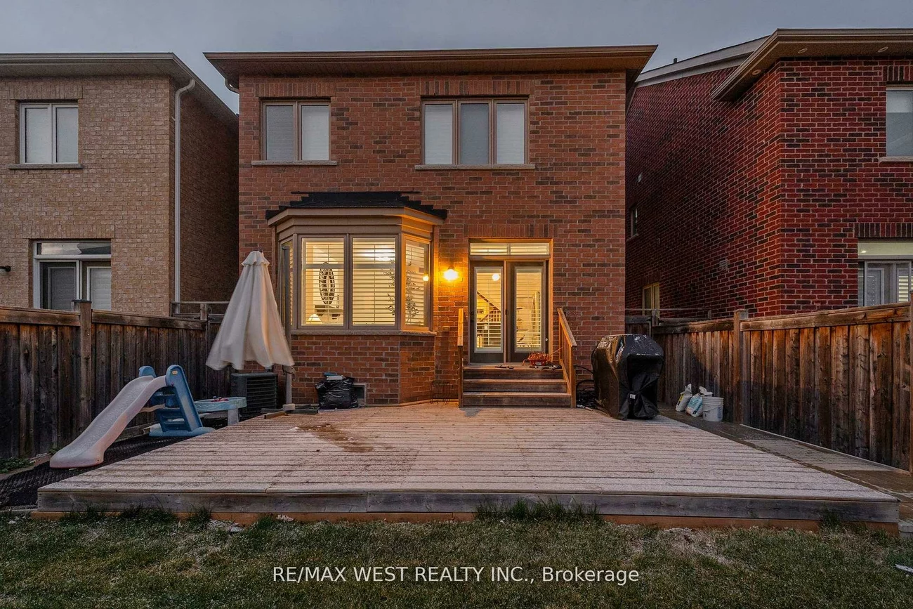 79, Algoma, Kleinburg, Vaughan