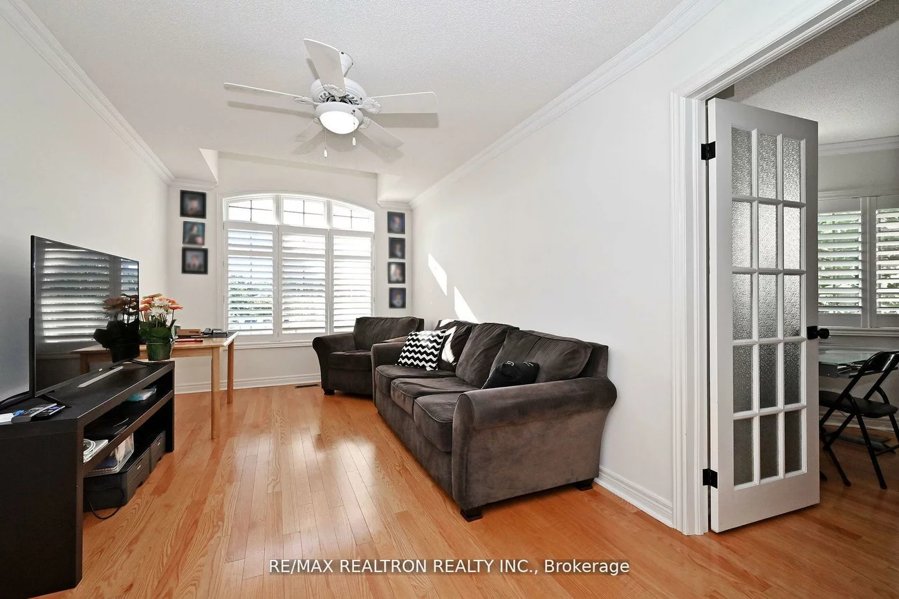 100, Kingsbridge, Beverley Glen, Vaughan