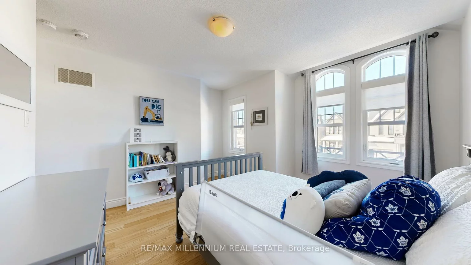 53, Zenith, Kleinburg, Vaughan