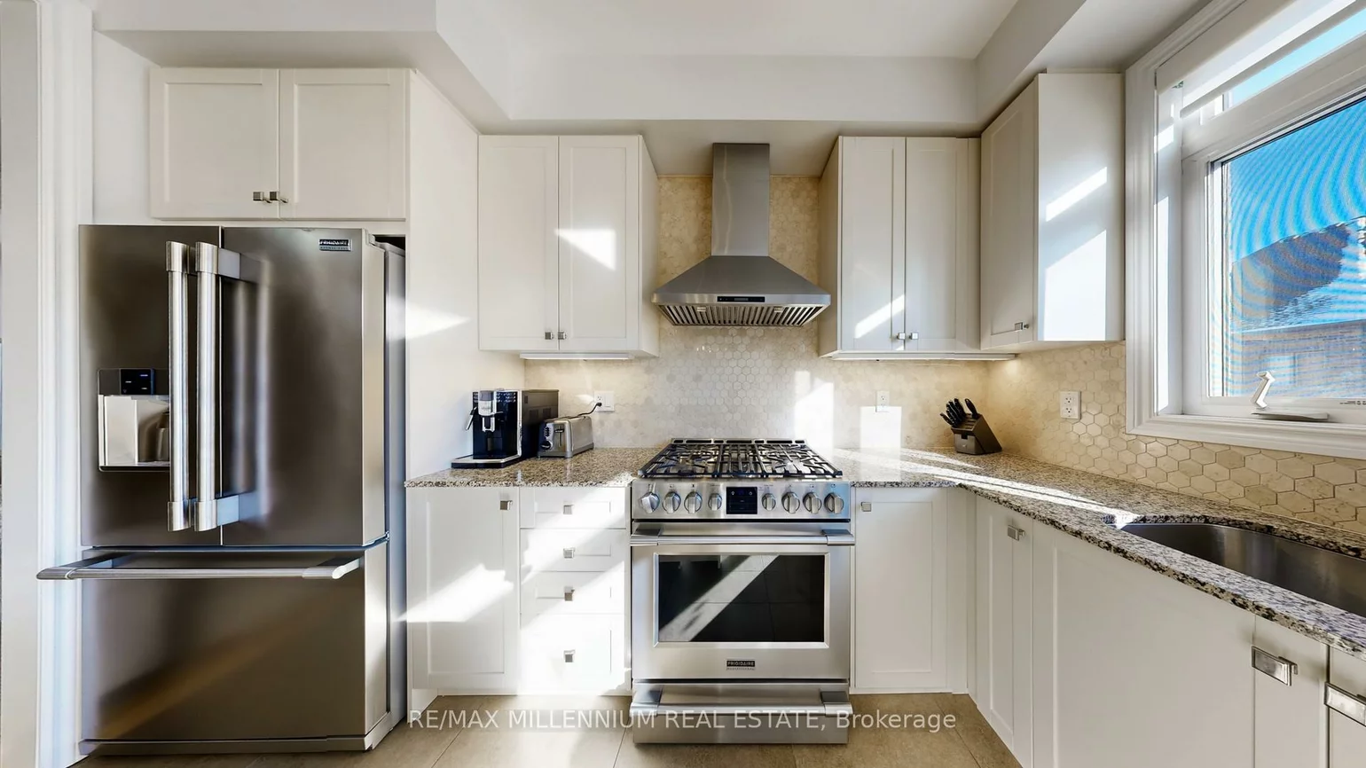 53, Zenith, Kleinburg, Vaughan