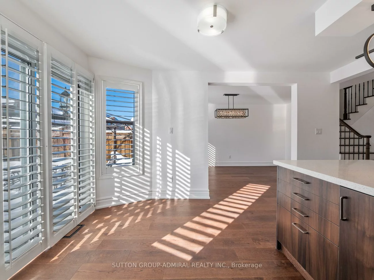 172, Kingsview, Vellore Village, Vaughan