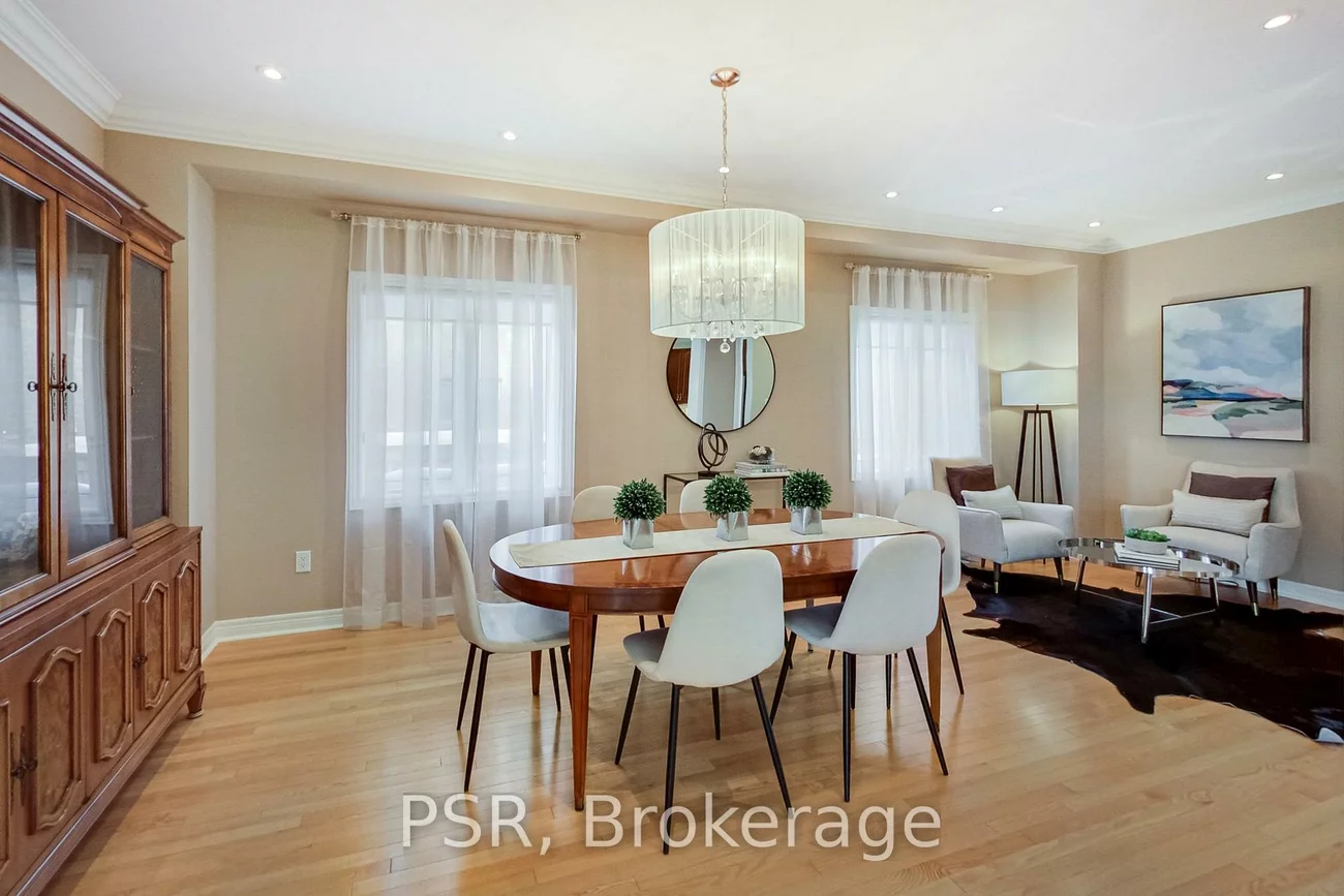 9, White Beach, Patterson, Vaughan