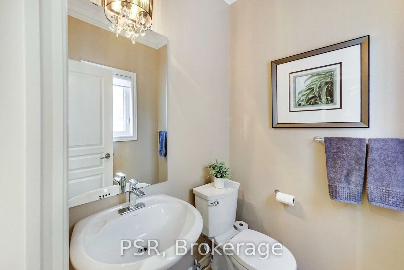 9, White Beach, Patterson, Vaughan