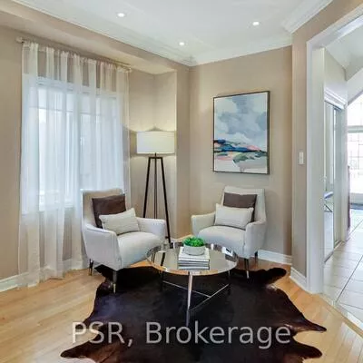 9, White Beach, Patterson, Vaughan