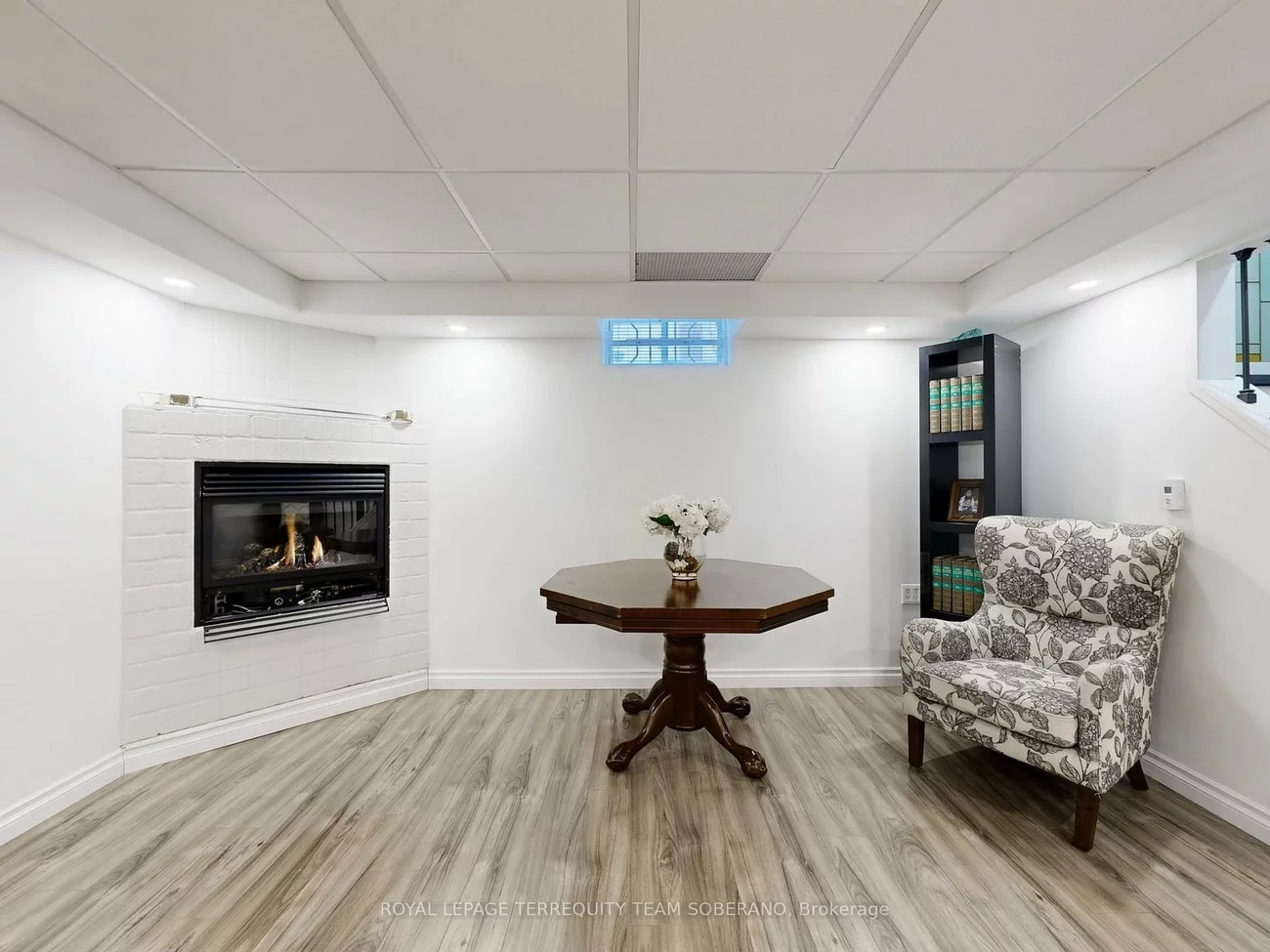 121, Adventure, Vellore Village, Vaughan