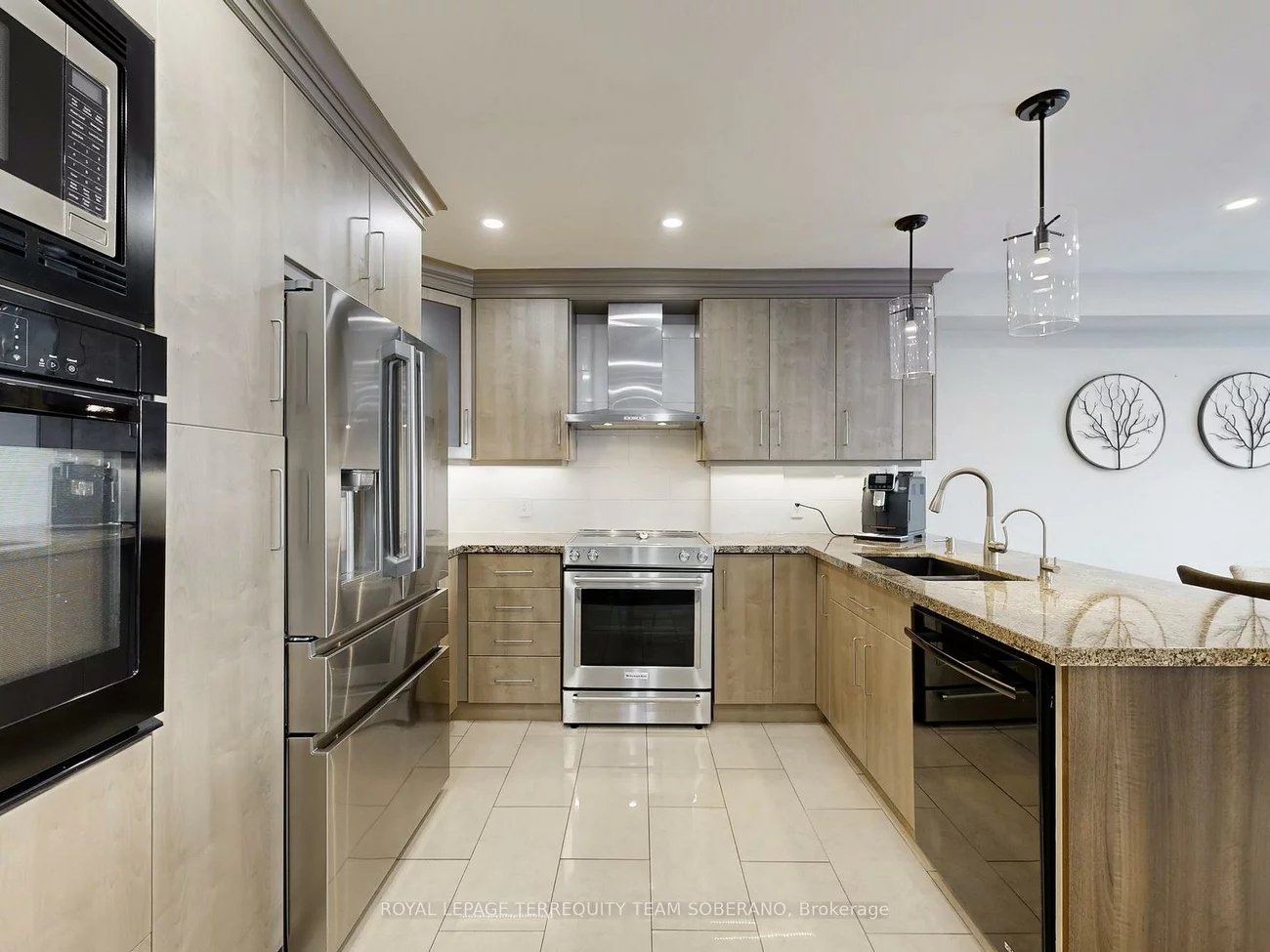 121, Adventure, Vellore Village, Vaughan