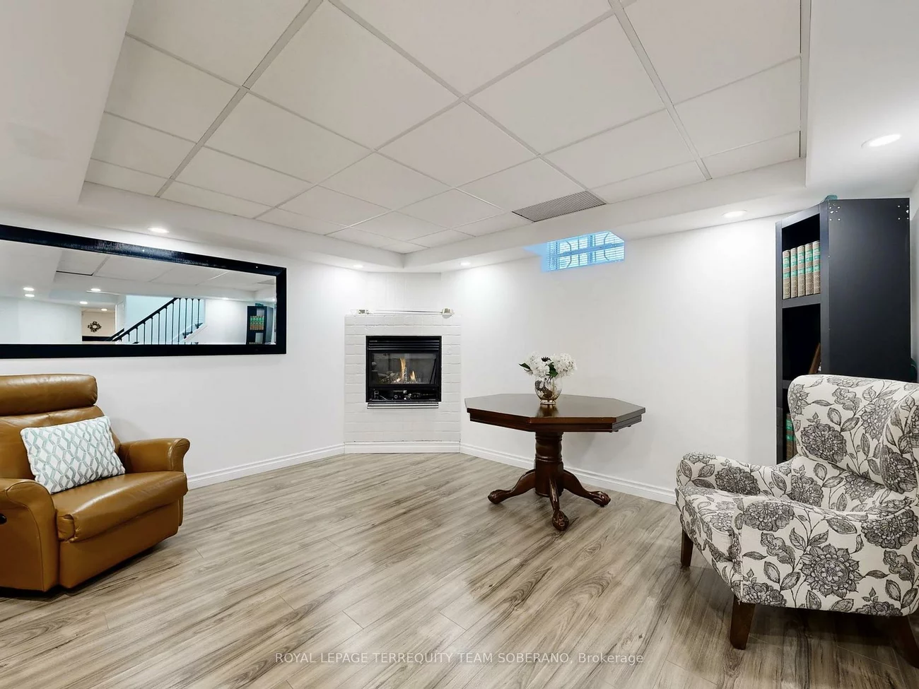 121, Adventure, Vellore Village, Vaughan