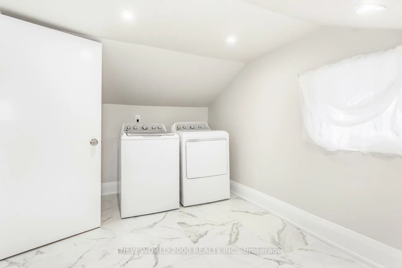 8071, Kipling, West Woodbridge, Vaughan