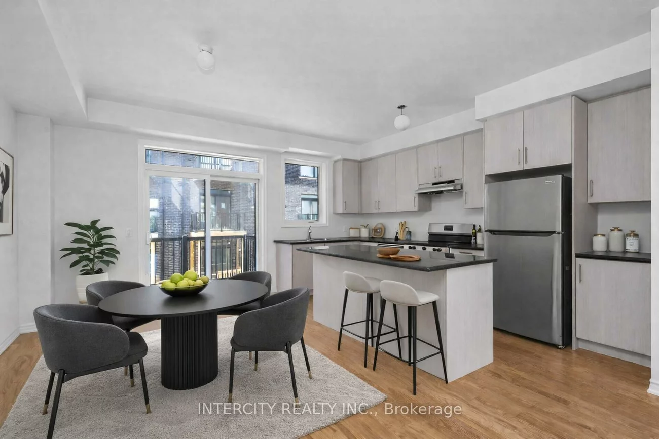 8, Radisson, Elder Mills, Vaughan