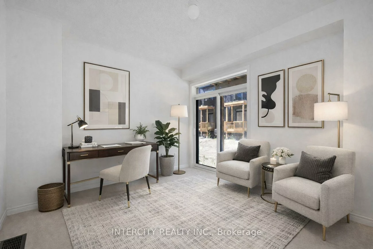 8, Radisson, Elder Mills, Vaughan