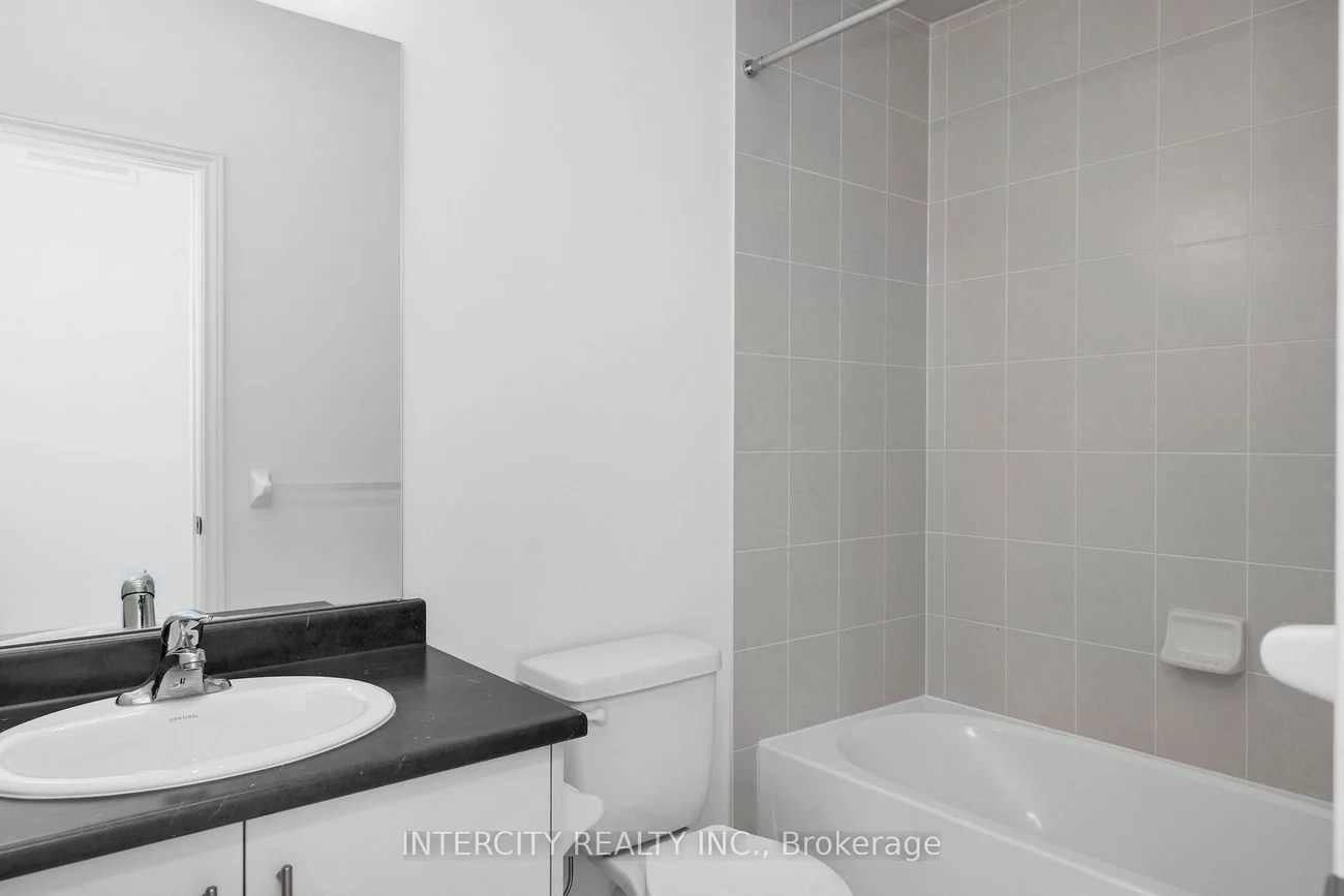 99, Divadale, Elder Mills, Vaughan