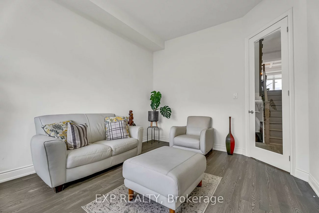 9548, Weston, Vellore Village, Vaughan