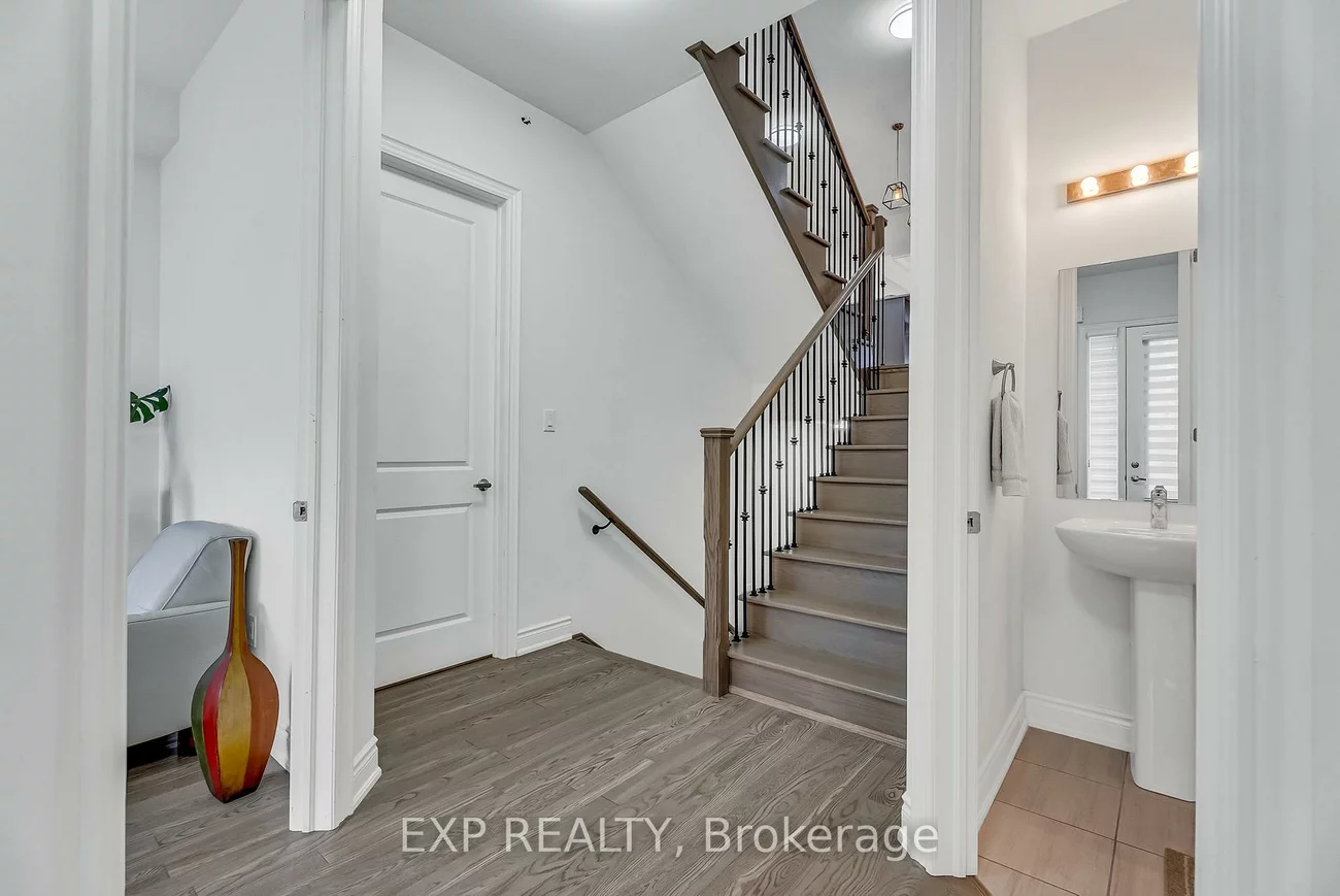 9548, Weston, Vellore Village, Vaughan