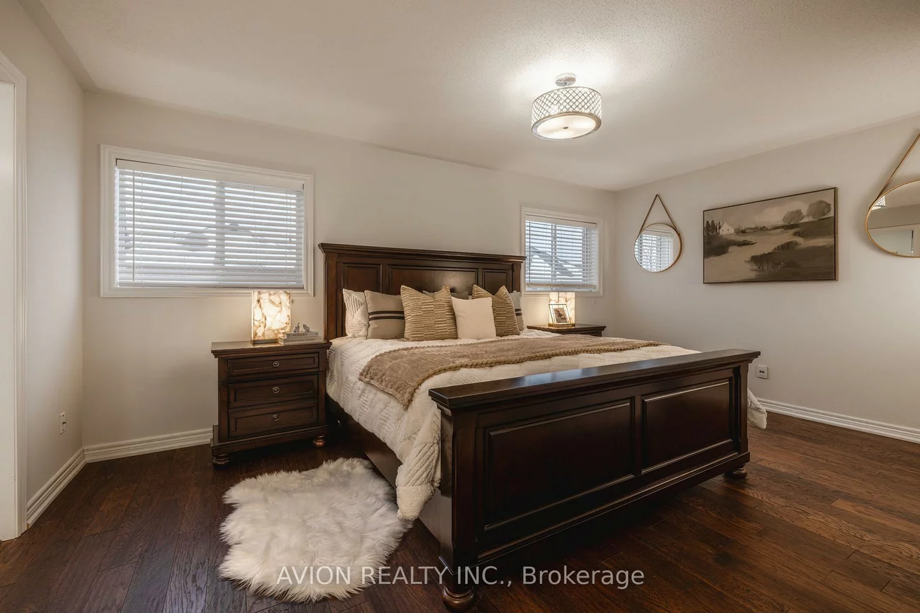 15, Tacc, Vellore Village, Vaughan