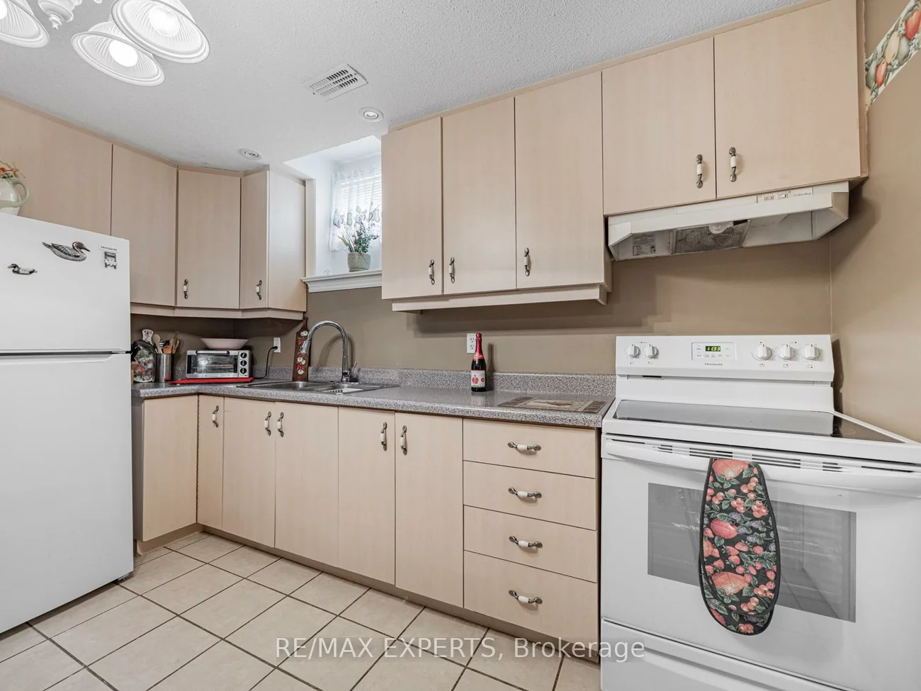 97, Diploma, Sonoma Heights, Vaughan