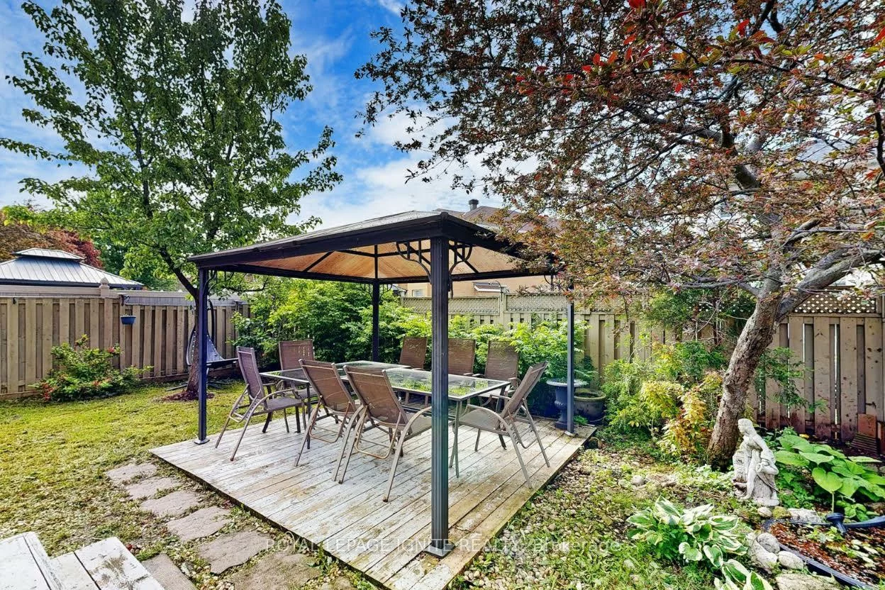 215, Drummond, Maple, Vaughan