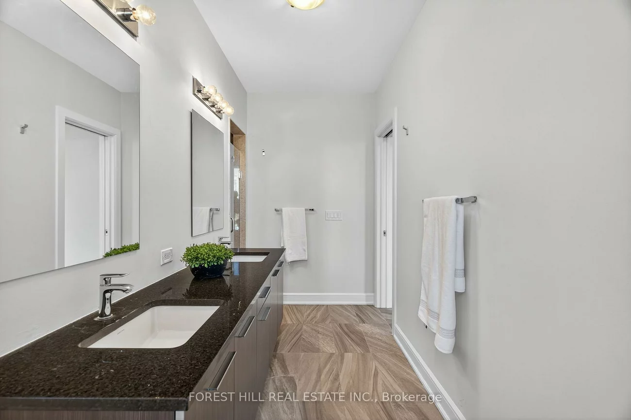 392, Farrell, Patterson, Vaughan