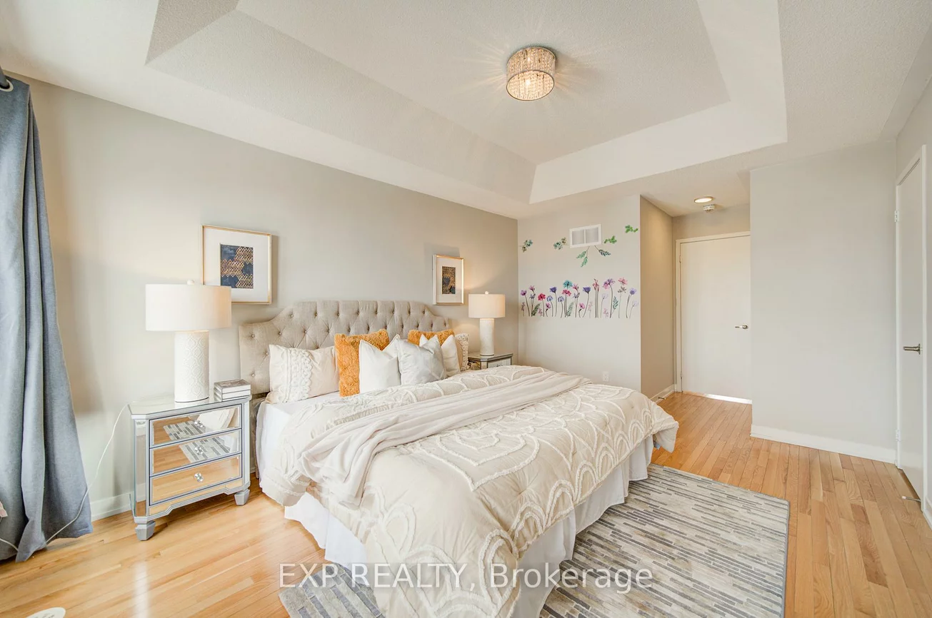 10616, Bathurst, Patterson, Vaughan