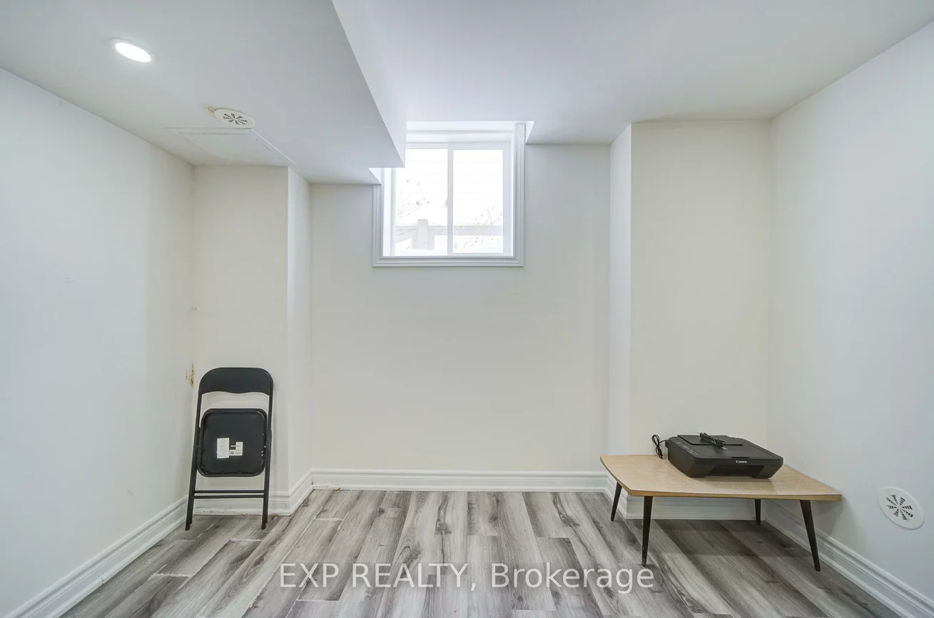 10616, Bathurst, Patterson, Vaughan